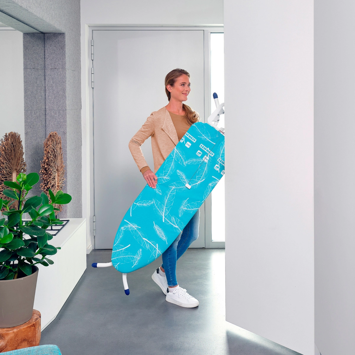 3 Гладильная доска Leifheit AirBoard Compact M, без электроподключения фото 3